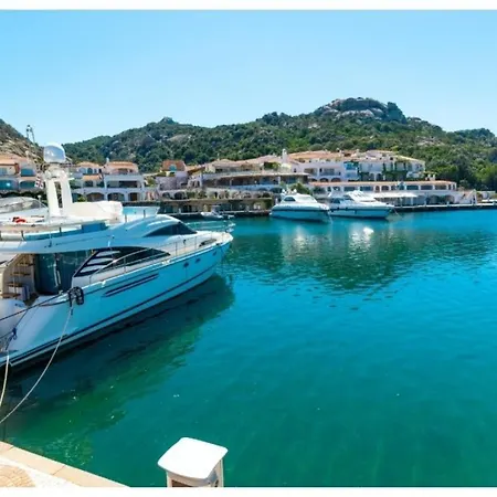 Il Borgo, Marina Homesuites, Poltu Quatu Apartahotel