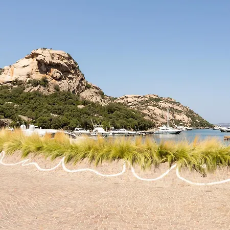 Il Borgo, Marina Homesuites, Poltu Quatu Apartahotel