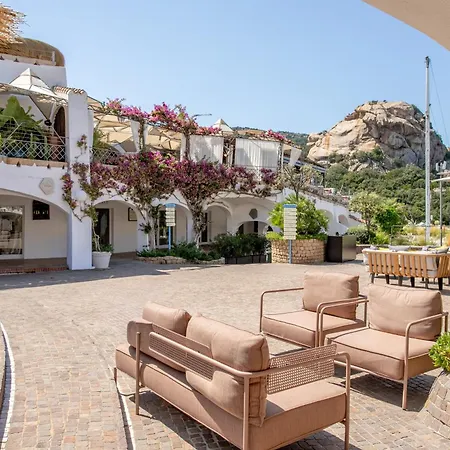 Apartahotel Il Borgo, Marina Homesuites, Poltu Quatu Porto Cervo